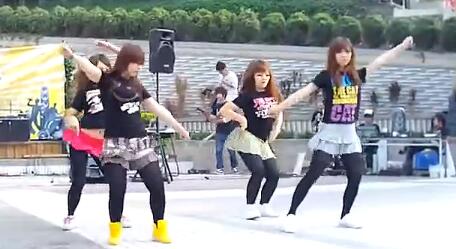 ����Ů����ʿ�������