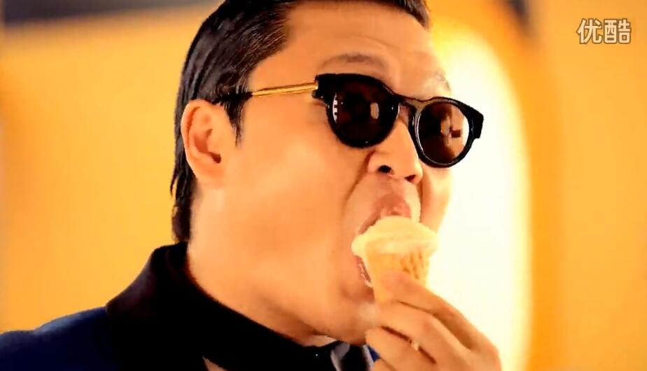 ������ Hyuna - Ice Cream (feat. PSY)