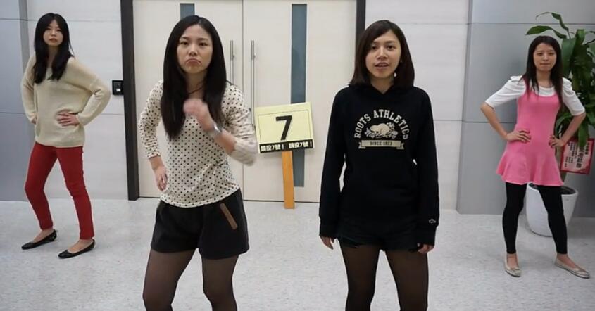 ��ѧŮ������赸������Ҫ��Ҫ